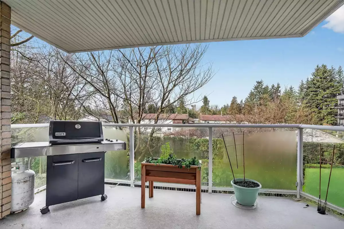 Laundry Room Photo of 210 22255 122 Avenue, Maple Ridge, BC