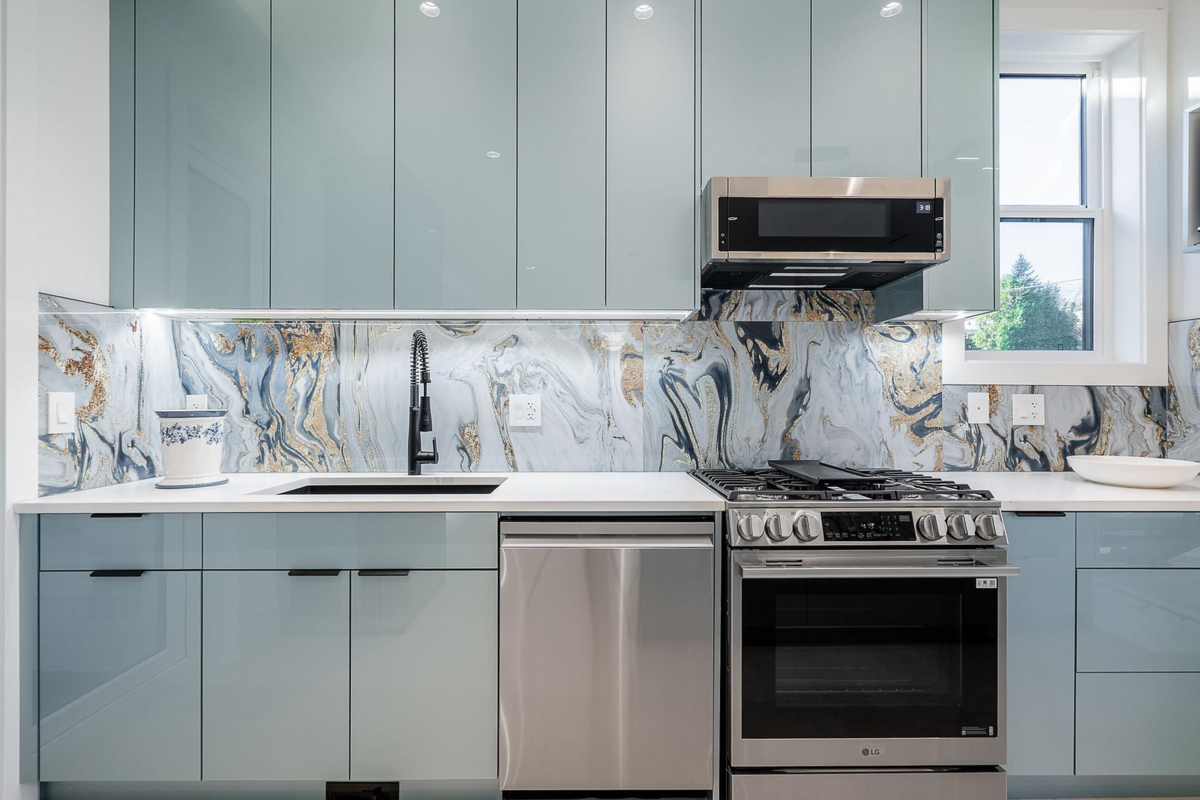 Hallway Photo of 101 1204 Hammond Avenue, Coquitlam, BC