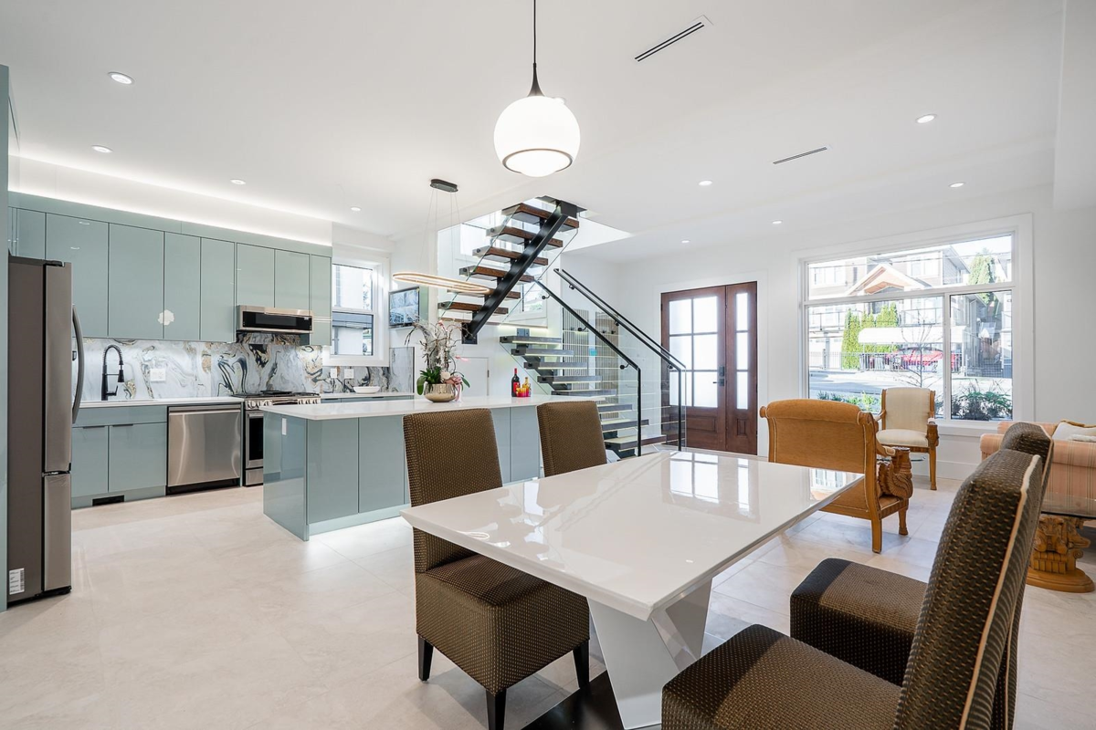 Primary Bedroom Photo of 101 1204 Hammond Avenue, Coquitlam, BC