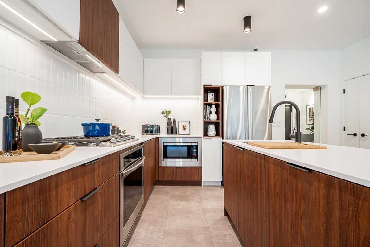 Living Room Photo of 108 623 Kemsley Avenue, Coquitlam, BC