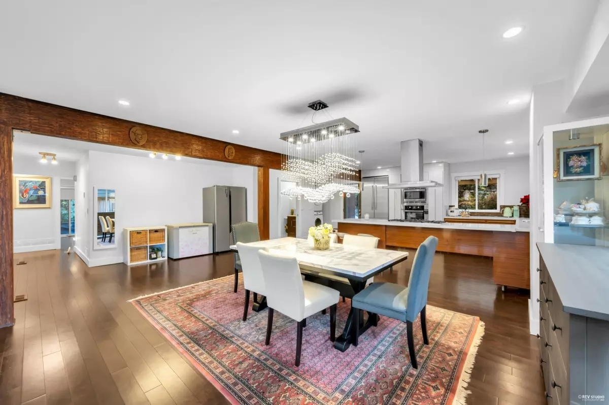 Dining Area Photo of 4066 Norwood Avenue, North Vancouver, BC