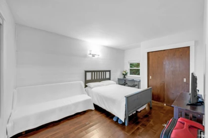 Bedroom 3 Photo of 4066 Norwood Avenue, North Vancouver, BC