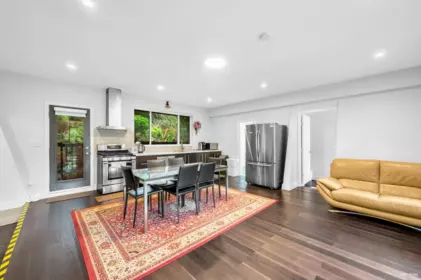 Entry Foyer Photo of 4066 Norwood Avenue, North Vancouver, BC