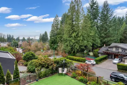 Hot Tub / Spa Photo of 4066 Norwood Avenue, North Vancouver, BC