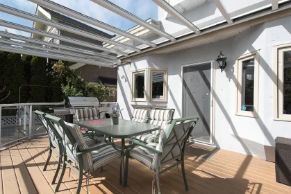 Hot Tub / Spa Photo of 3056 W 11th Avenue, Vancouver, BC
