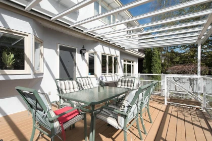 Swimming Pool Photo of 3056 W 11th Avenue, Vancouver, BC