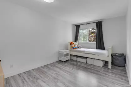Mudroom Photo of 27 6100 Tiffany Boulevard, Richmond, BC