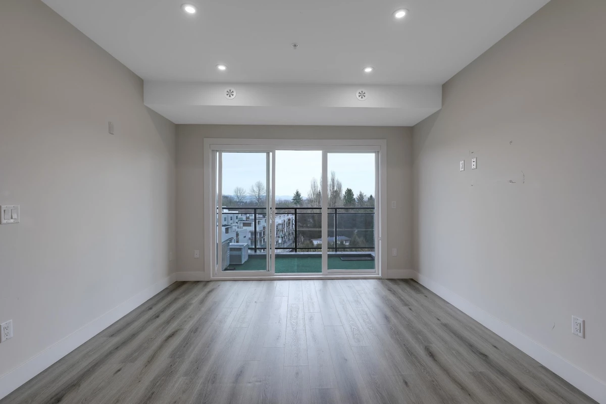 Dining Area Photo of 505 6285 King George Boulevard, Surrey, BC