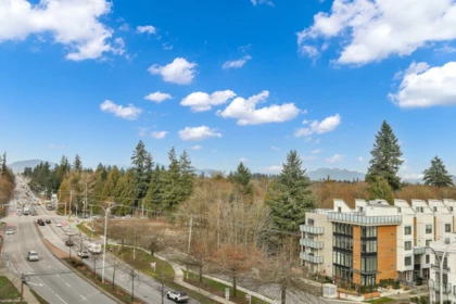 Hot Tub / Spa Photo of 505 6285 King George Boulevard, Surrey, BC