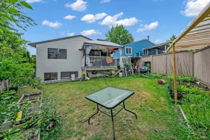 Backyard Photo of 1112 Hansard Crescent, Coquitlam, BC