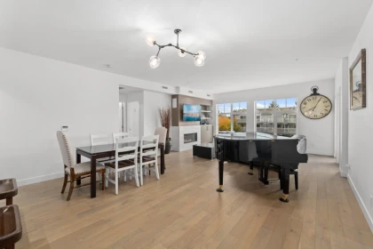 Kitchen Island Photo of 209 12088 3rd Avenue, Richmond, BC