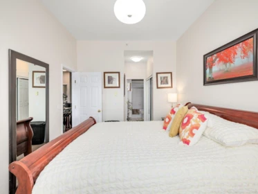 Powder Room Photo of 409 5518 14 Avenue, Delta, BC