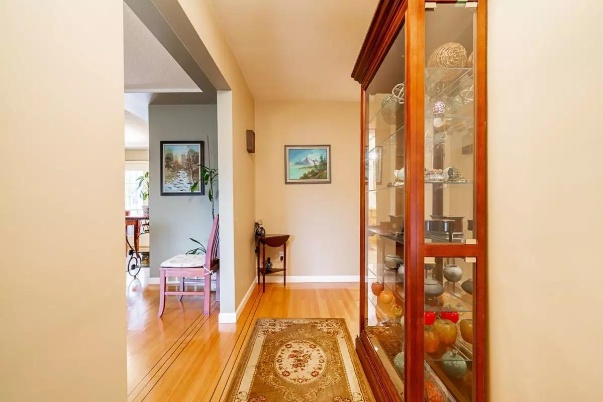 Living Room Photo of 13789 Bentley Road, Surrey, BC