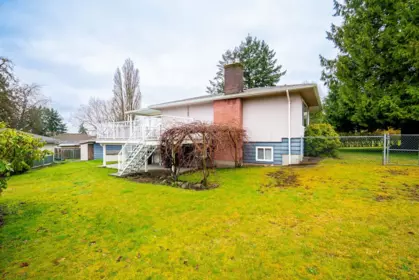 Outdoor Kitchen Photo of 13789 Bentley Road, Surrey, BC