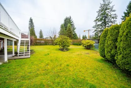 Swimming Pool Photo of 13789 Bentley Road, Surrey, BC