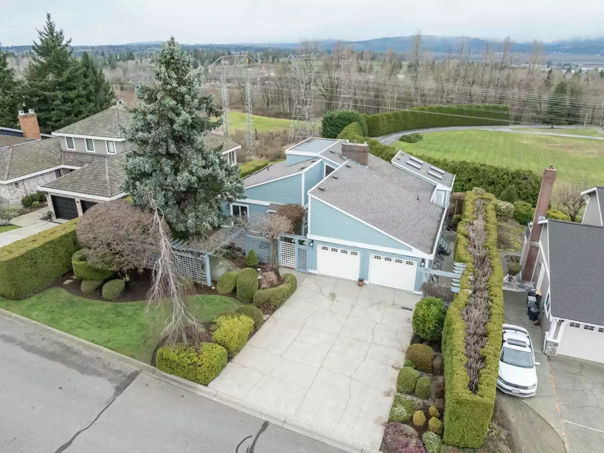 Exterior Rear Photo of 3 3755 Clearbrook Road, Abbotsford, BC