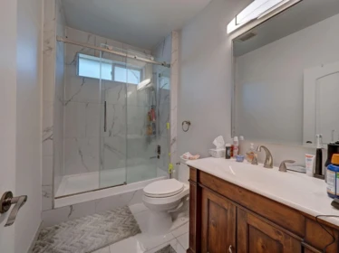 Mudroom Photo of 5628 Medusa Place, Sechelt, BC