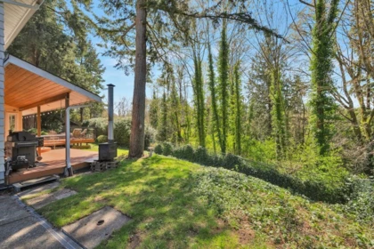 Garage Interior Photo of 10987 Collings Place, Delta, BC