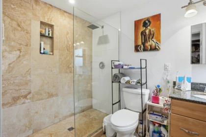 Laundry Room Photo of 5707 Medusa Street, Sechelt, BC