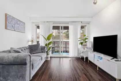 401 3178 Dayanee Springs Boulevard, Coquitlam, BC, Coquitlam — Apartment/Condo for sale