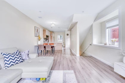 Primary Bedroom Photo of 13 9800 Granville Avenue, Richmond, BC
