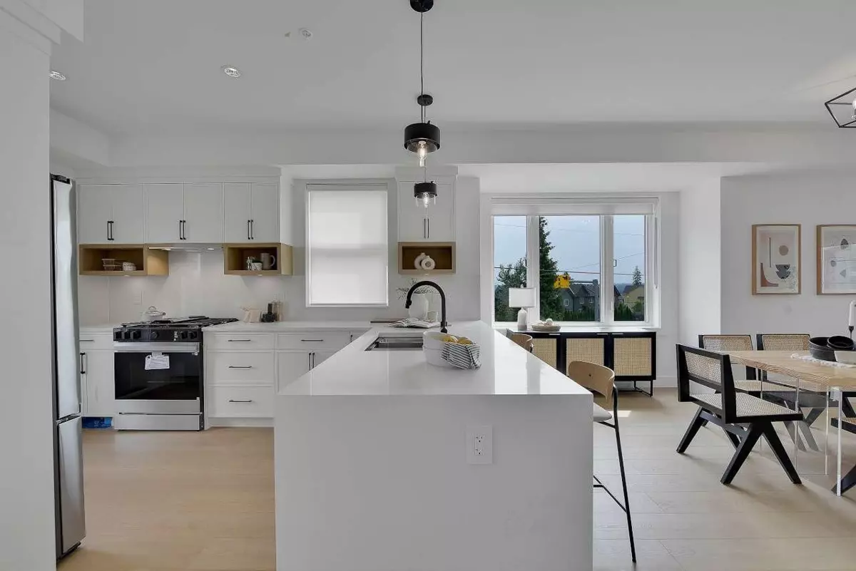 Dining Area Photo of 8 7540 Briskham Street, Mission, BC