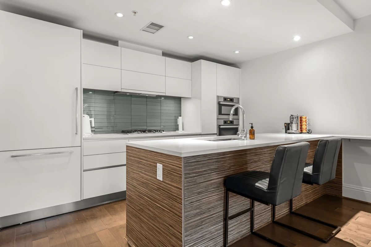 Family Room Photo of 205 2035 W 4th Avenue, Vancouver, BC