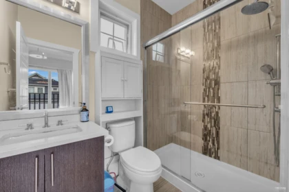 Powder Room Photo of 5 6331 No. 4 Road, Richmond, BC
