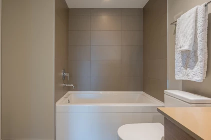 Mudroom Photo of 319 135 E 17th Street, North Vancouver, BC