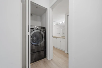 Mudroom Photo of 212 1428 Parkway Boulevard, Coquitlam, BC