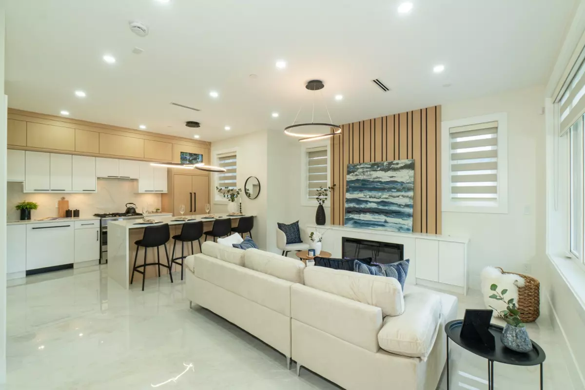 Family Room Photo of 1552 W 66th Avenue, Vancouver, BC