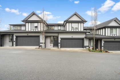 18 11272 240 Street, Maple Ridge, BC, Maple Ridge — Townhouse for sale