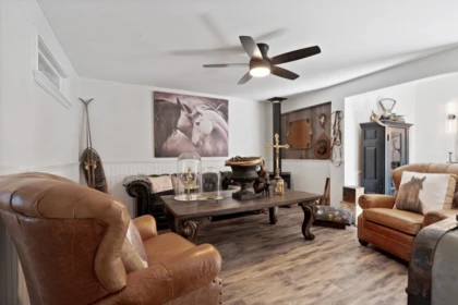 Basement Recreation Room Photo of 12082 261 Street, Maple Ridge, BC