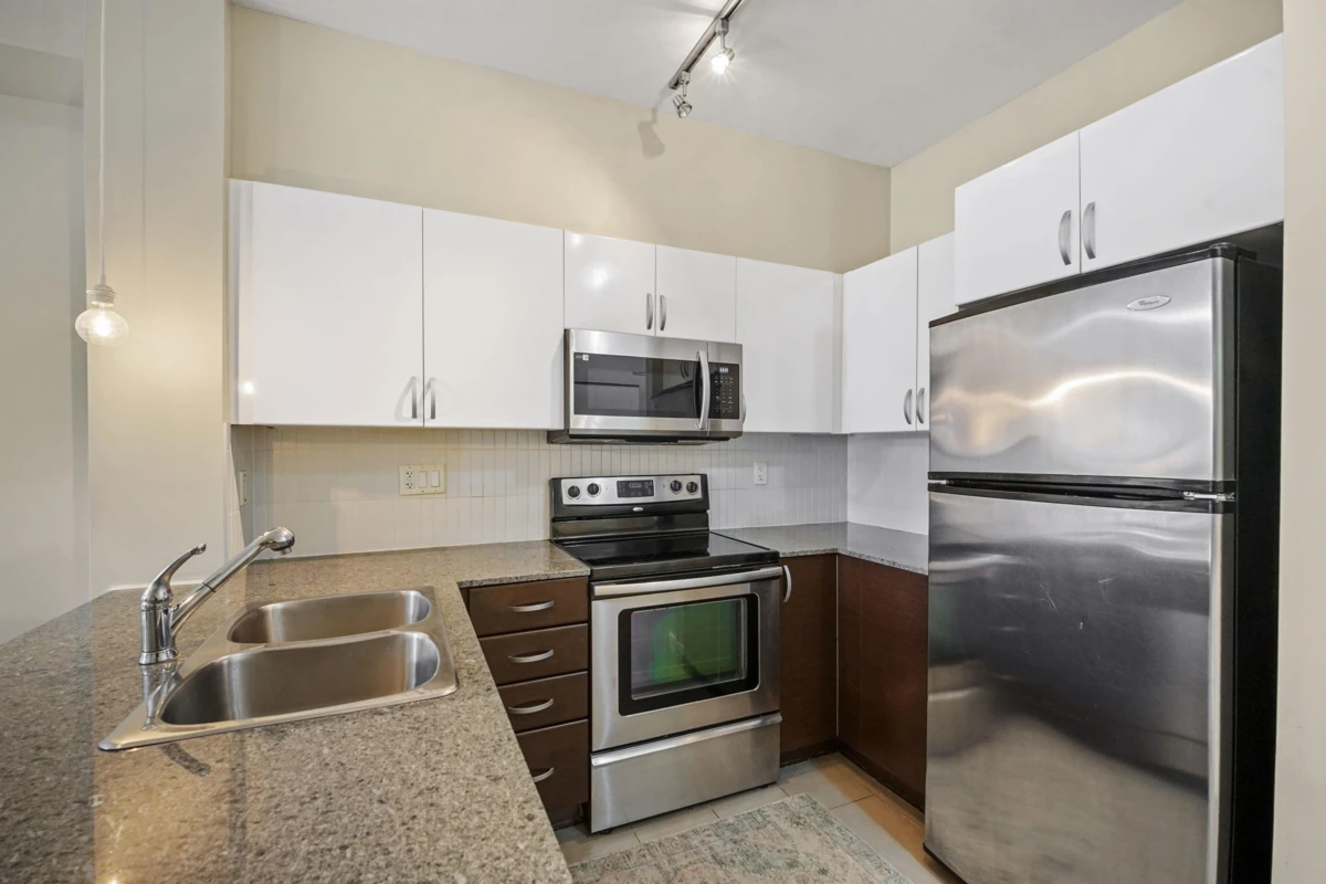 Dining Area Photo of 229 13789 107a Avenue, Surrey, BC