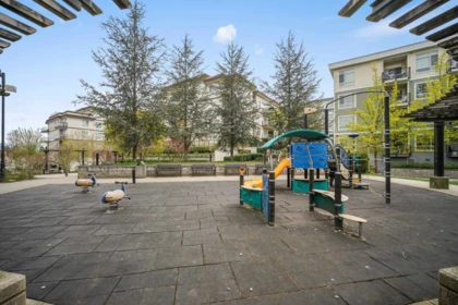 Basement Recreation Room Photo of 229 13789 107a Avenue, Surrey, BC