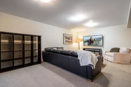 Basement Recreation Room Photo of 2374 Nelson Avenue, West Vancouver, BC
