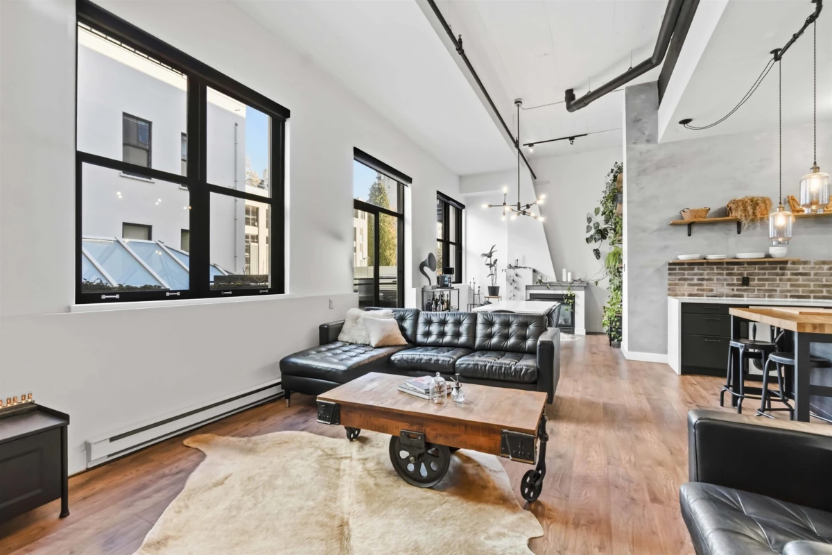 Living Room Photo of 317 549 Columbia Street, New Westminster, BC