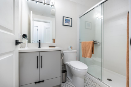 Hallway Photo of 2306 Spring Street, Port Moody, BC