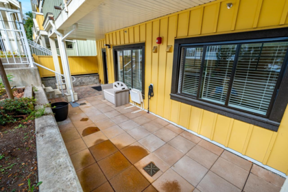 Hot Tub / Spa Photo of 2306 Spring Street, Port Moody, BC