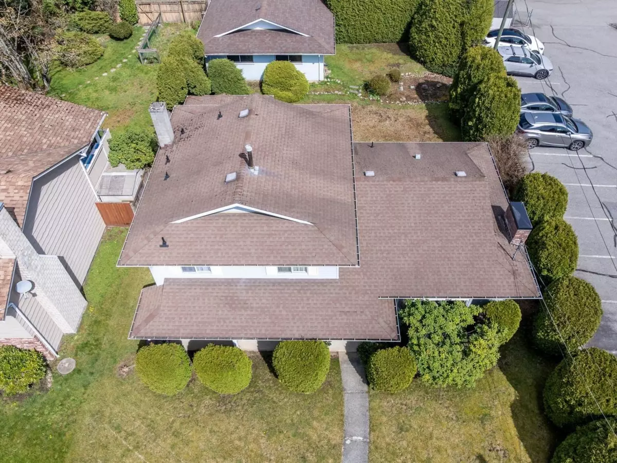 Family Room Photo of 1615 Cornell Avenue, Coquitlam, BC