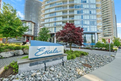 Fitness Center Photo Near 2110 1788 Gilmore Avenue, Burnaby, BC