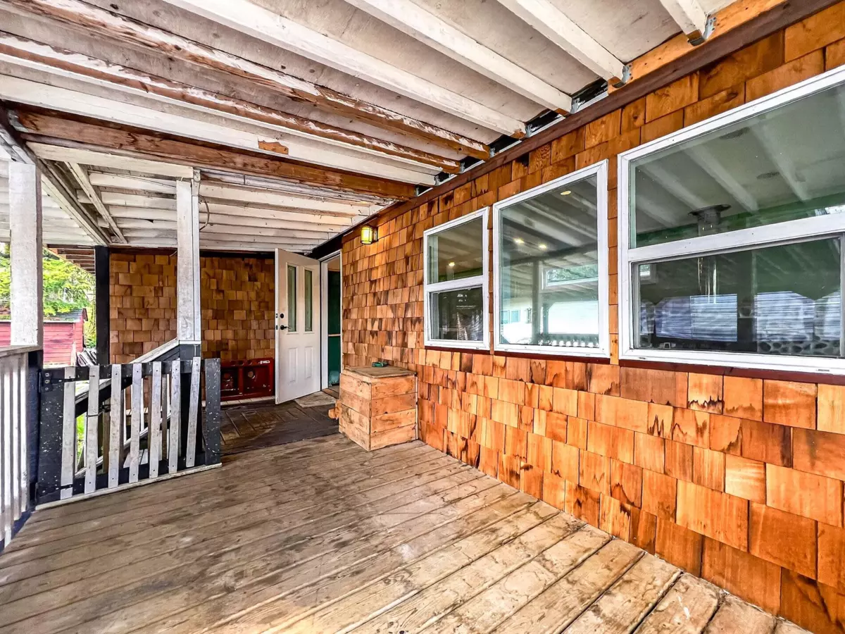 Family Room Photo of 39 40157 Government Road, Squamish, BC