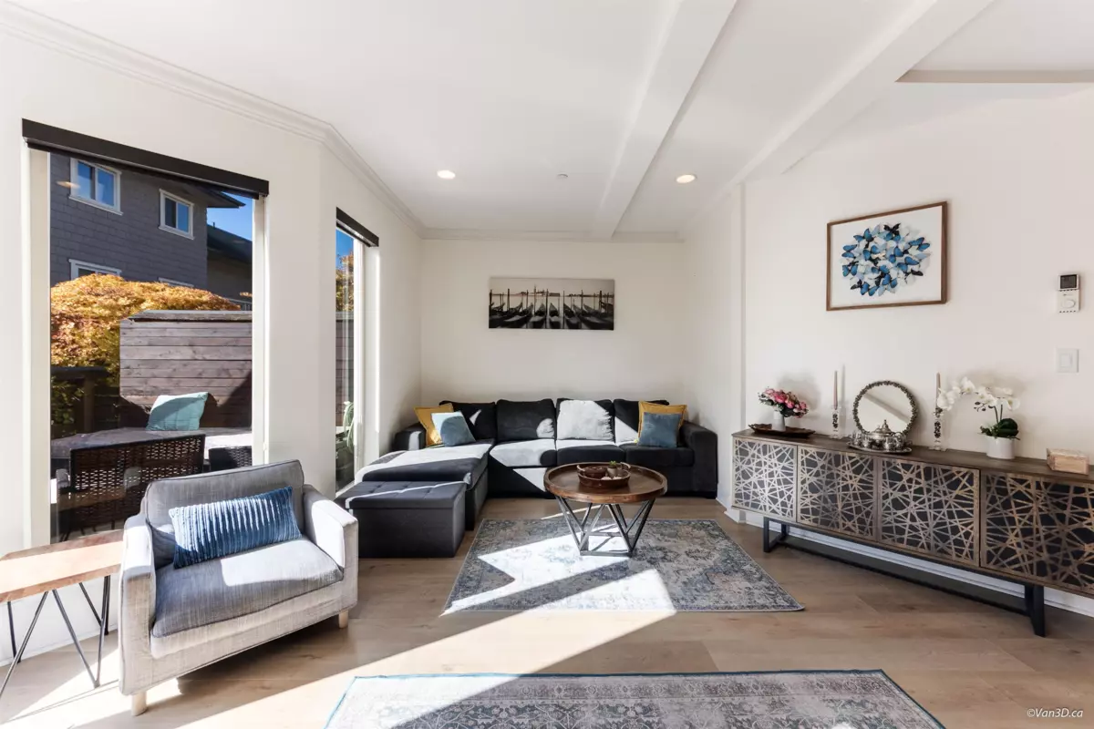 Family Room Photo of 9 215 E 4th Street, North Vancouver, BC