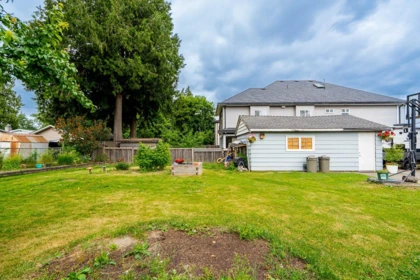 Garden / Landscaping Photo of 11031 131a Street, Surrey, BC