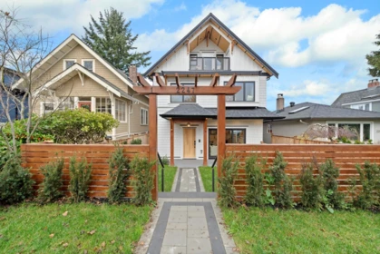 1 2247 Parker Street, Vancouver, BC, Vancouver — Half Duplex for sale