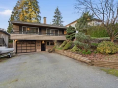 532 W 23 Street, North Vancouver, BC