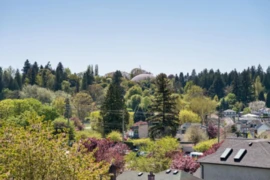 211 90 King Edward Avenue, Vancouver, BC