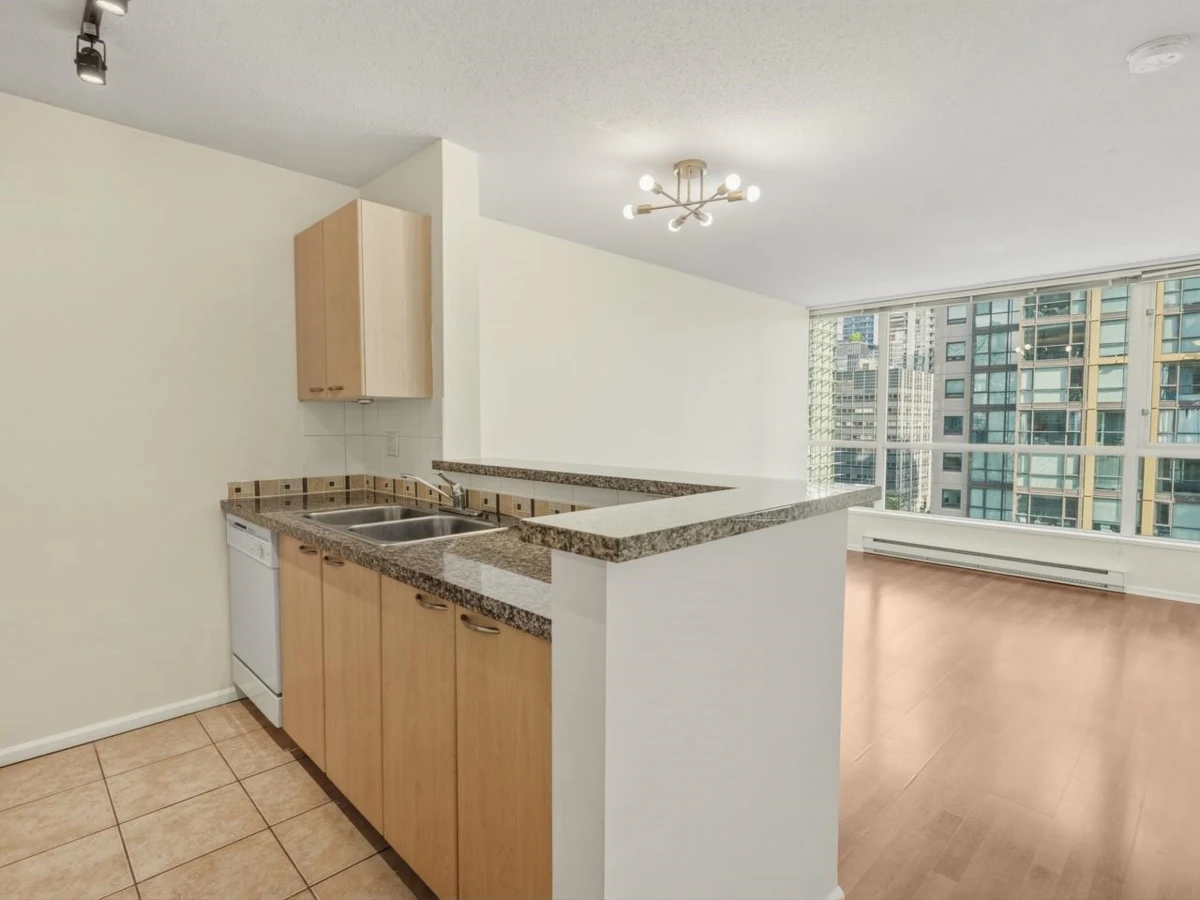 Family Room Photo of 1209 1420 W Georgia Street, Vancouver, BC