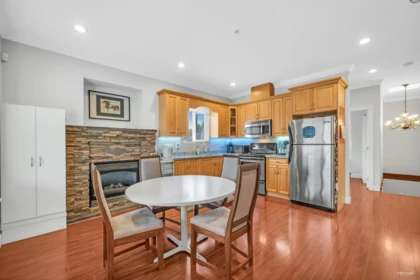 Kitchen Island Photo of 669 W 71st Avenue, Vancouver, BC