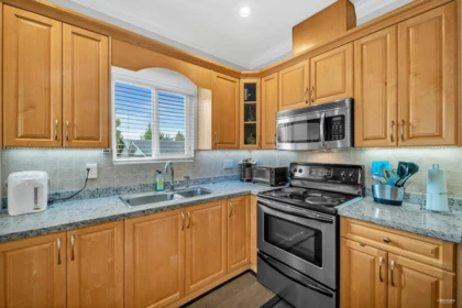 Kitchen Photo of 669 W 71st Avenue, Vancouver, BC